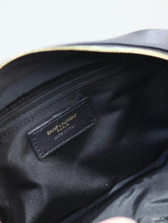 COSMETIC CALYPSO YSL LAMBSKIN POUCH IN 0721